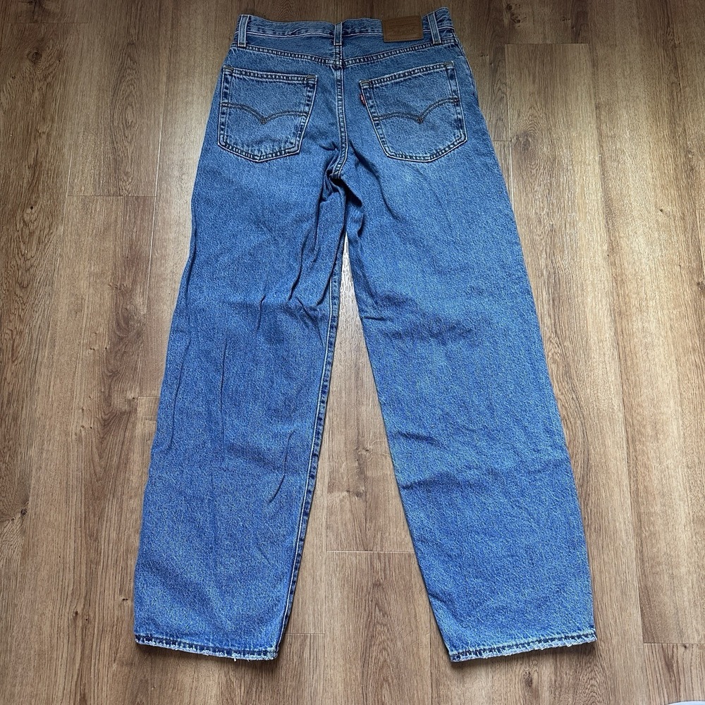 Levi's Women's Baggy Dad Jeans In Own It Stone Medium Wash 26 X 32 - Picture 6 of 8